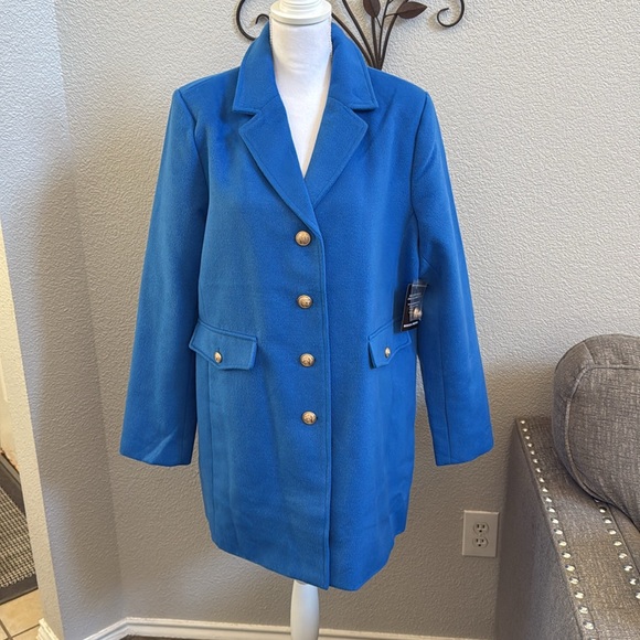 Boston Proper Classic Tailored Coat - Picture 3 of 11